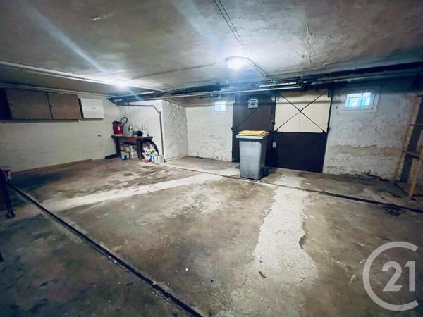 Maison à vendre  9 pièces - 256 m2 VILLENEUVE LES AVIGNON - 30