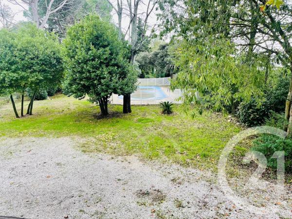 Maison à vendre  9 pièces - 256 m2 VILLENEUVE LES AVIGNON - 30