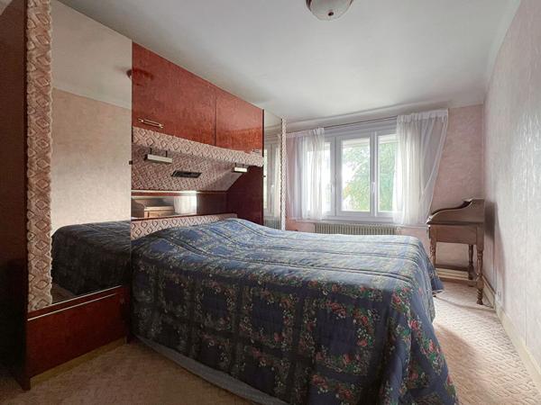 A VENDRE Maison 110m2- 3 Chambres- dont 1 en rez-de-chaussée-Les ponts de cé- Terrain de 900m2