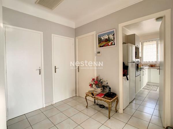 Appartement à vendre en viager à Saint Génis des Fontaines 4 pièce(s) 72 m2 , jardin et garage