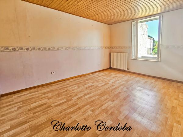 🏡 FEUGAROLLES — 156 m², 3 chambres, un bureau et plus de 70 m² pour vivre et recevoir