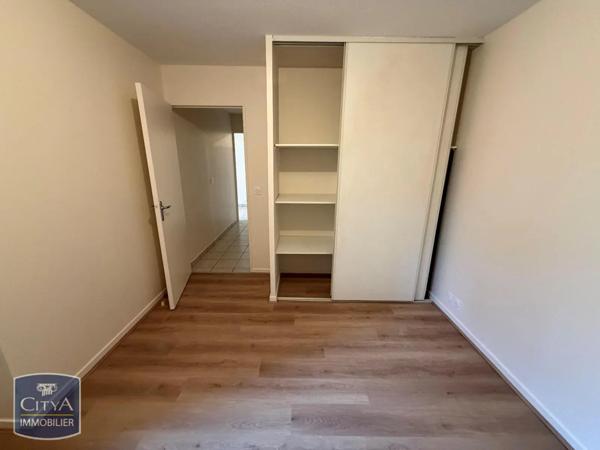 Appartement à louer 2 pièces 46.87m²