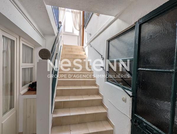 À VENDRE DRAGUIGNAN - Maison de ville avec terrasse sur les toits et double garage - Rare en centre-ville