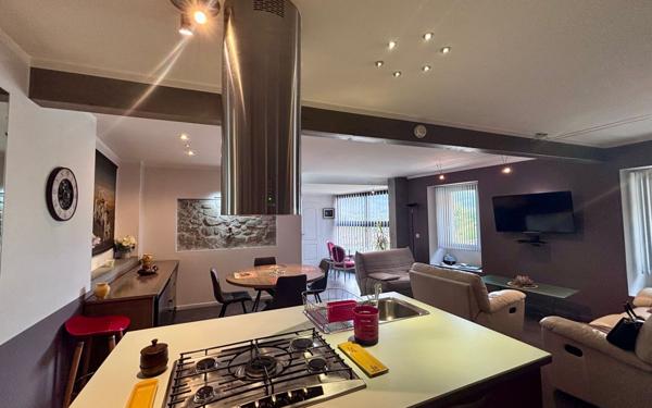 Maison à vendre    4 pièces • 130 m2 La Saulce