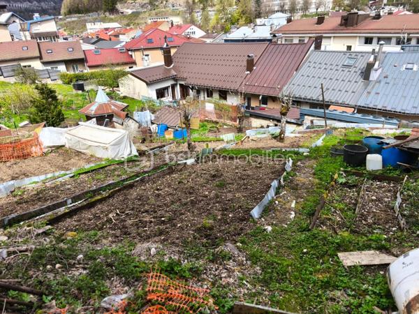 Terrain de 300 m²