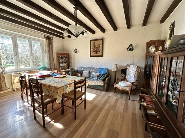 Sens (89100) Maison de village