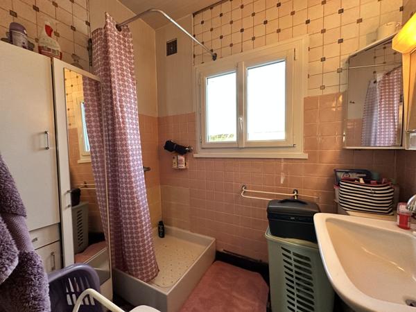 Sens (89100) Maison de village