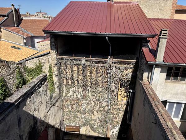 Immeuble à vendre à Bourg-de-Péage (26300)