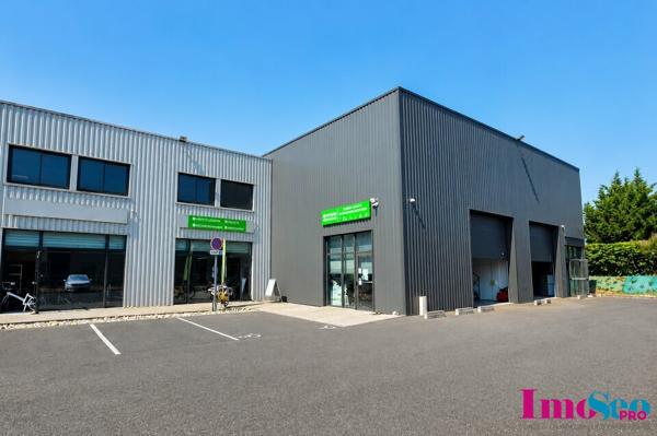 Local commercial à LOUER