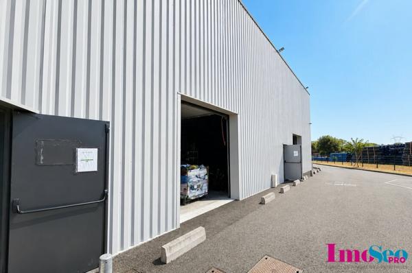 Local commercial à LOUER