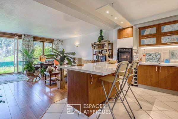 Rez-de-jardin de caractère avec vue dégagée