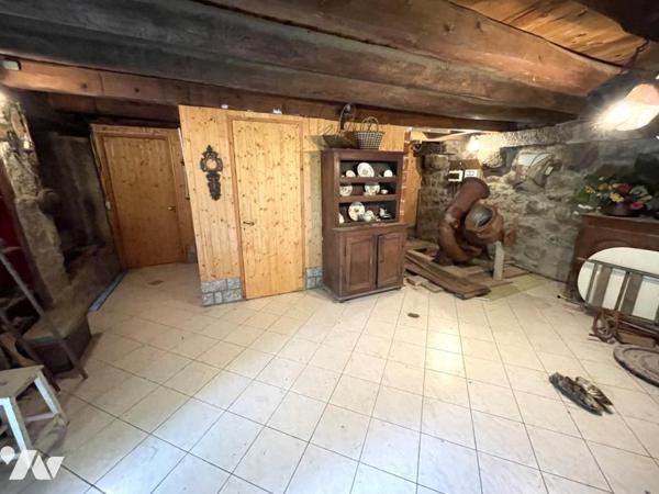 À VENDRE – Ancien Moulin de Charme à Saint-Just (15320) – Limite Cantal/Lozère