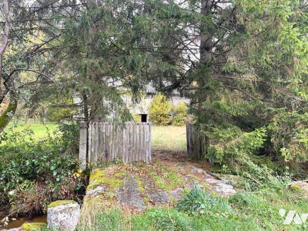 À VENDRE – Ancien Moulin de Charme à Saint-Just (15320) – Limite Cantal/Lozère
