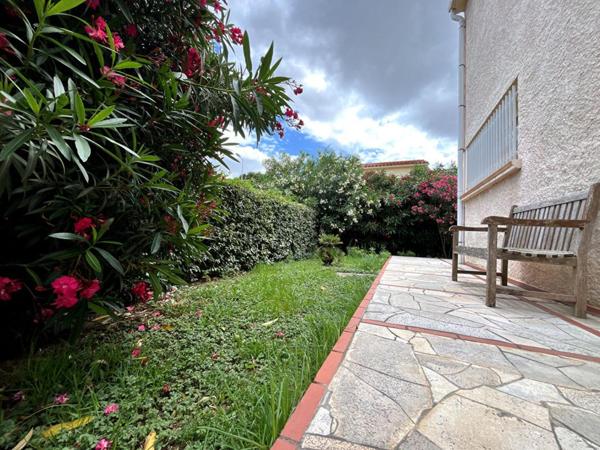Charmante villa familiale de style Architecte de 184 m² sur un terrain 4 faces piscinable dans un secteur très calme