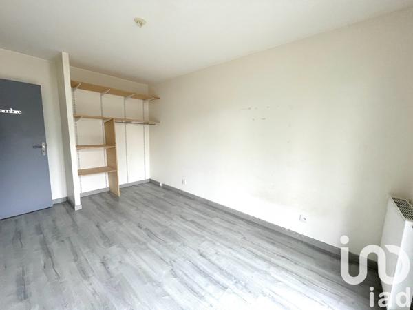 Appartement 2 pièces de 39 m² à Ris-Orangis (91130)
