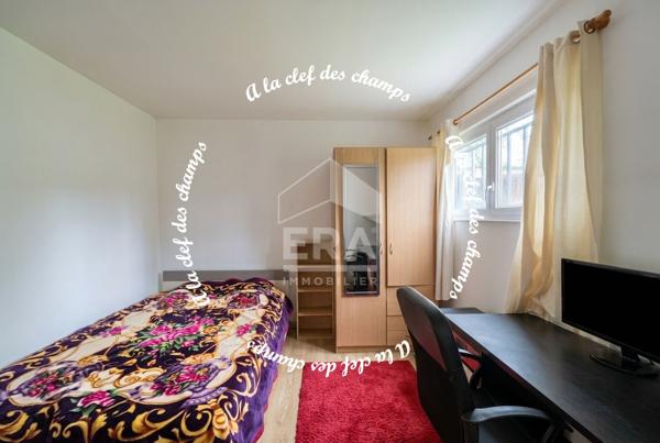 Maison Dourdan 7 pièce(s) 127 m2