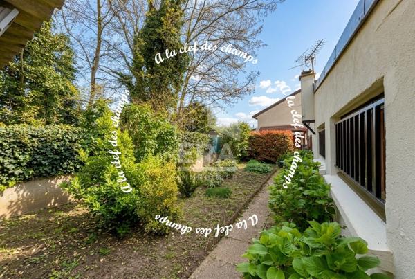 Maison Dourdan 7 pièce(s) 127 m2