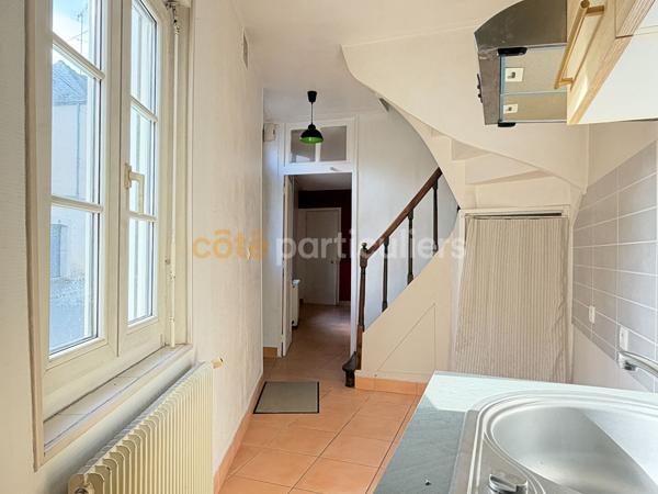 Vente
                Maison45,69 m² - 3 Pièces -
                    LAVAL (53000)