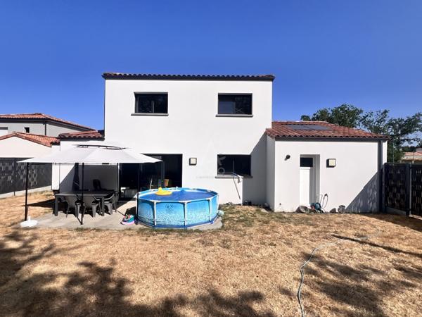Maison 108 m²-4 chambres-497 m² de jardin
