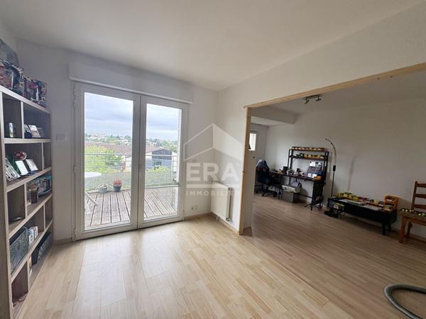Appartement 3 pièces à vendre à Saintes avec vue sur la Charente