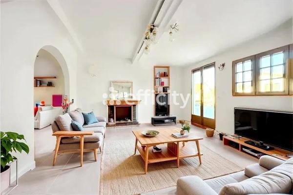 Maison 4 pièces - 85 m² Exclusivité efficity