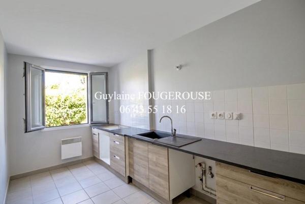 APPARTEMENT AVEC TERRAIN ATTENANT