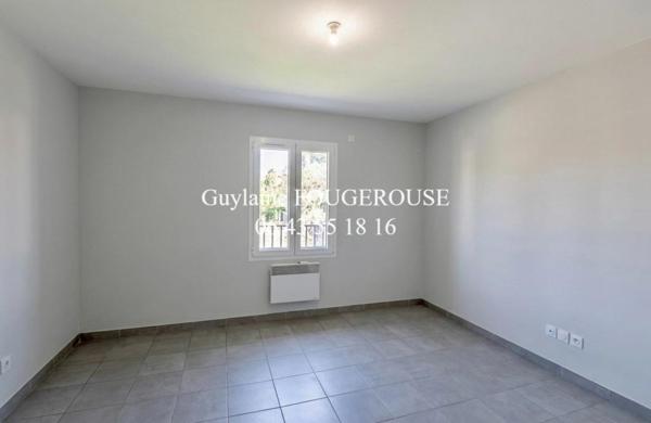 APPARTEMENT AVEC TERRAIN ATTENANT