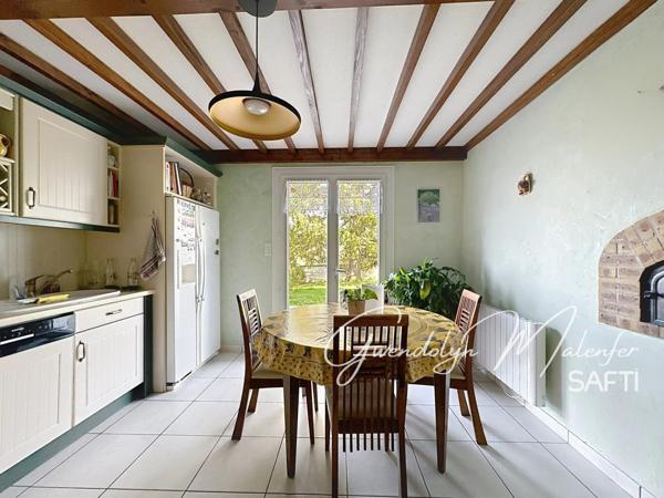 Grande maison familiale avec terrain plat de plus de 3500 m² – Un vrai coin de tranquillité pour les amoureux de la nature !