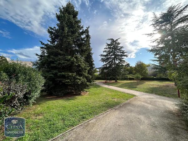 Appartement à louer 2 pièces 48.23m² Le Mans (72000)
