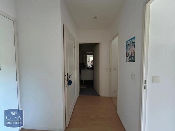 Appartement à louer 2 pièces 48.23m² Le Mans (72000)