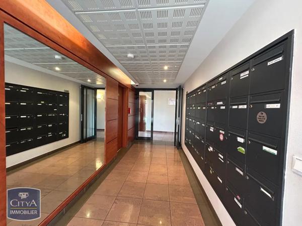 Appartement à louer 2 pièces 48.23m² Le Mans (72000)