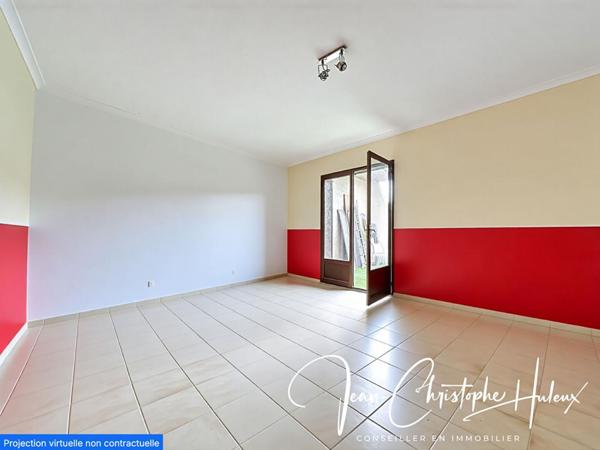 Maison  de ville atypique avec grand garage et extérieur