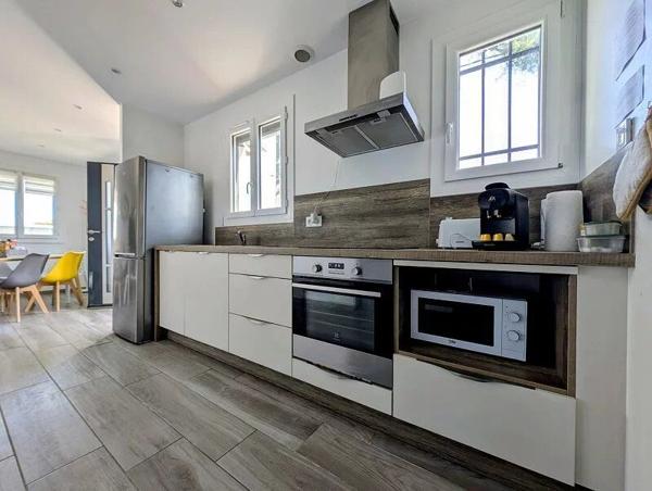 Vente Maison 3 pièces 50 m2 à Saint-Mitre-les-Remparts