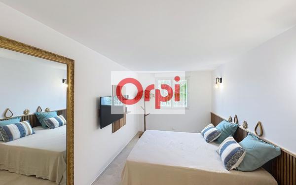 Maison à vendre    8 pièces •  Porto-Vecchio