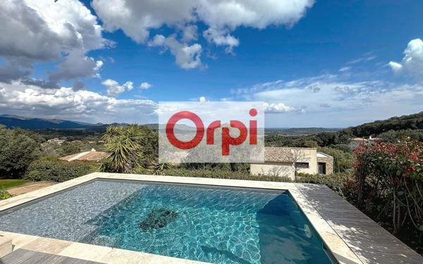 Maison à vendre    8 pièces •  Porto-Vecchio