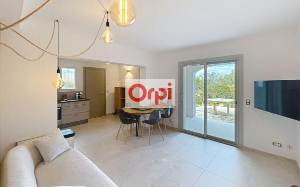 Maison à vendre    8 pièces •  Porto-Vecchio