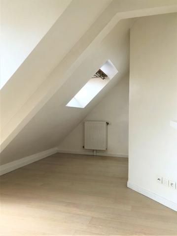 Appartement Alfortville 1 pièce 35.11 m² avec balcon et place de parking