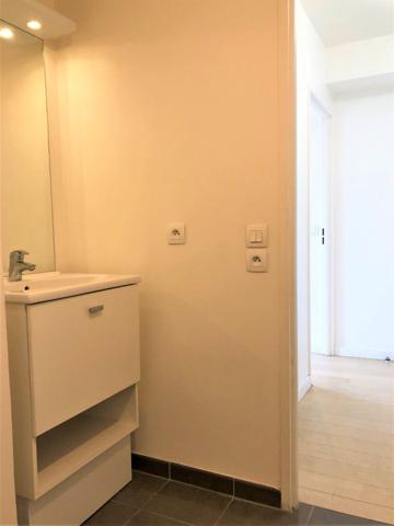 Appartement Alfortville 1 pièce 35.11 m² avec balcon et place de parking