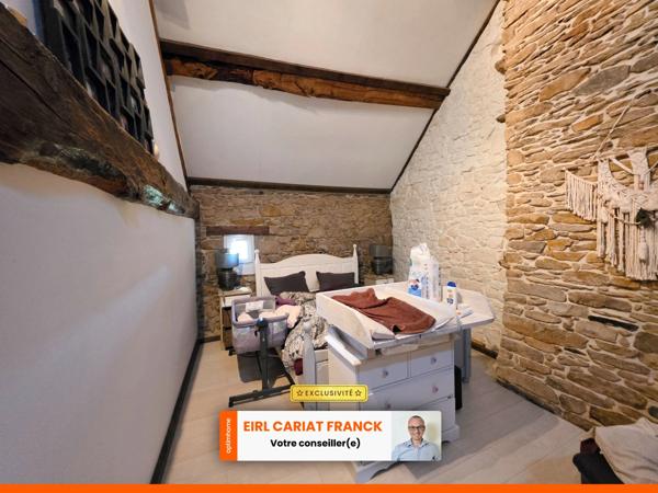 MAISON DE 74 M², L’ENSEMBLE SUR 4893 M² DE TERRAIN CLOS :