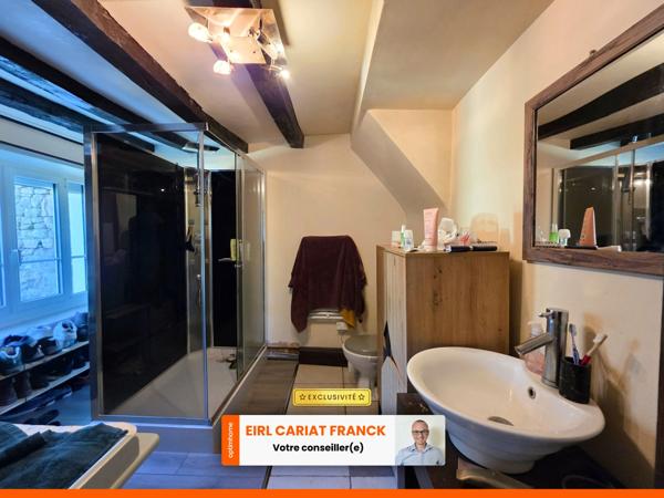 MAISON DE 74 M², L’ENSEMBLE SUR 4893 M² DE TERRAIN CLOS :