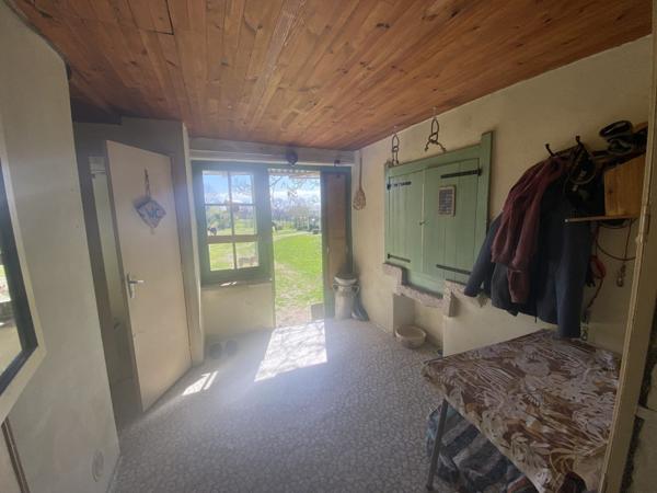 Lauzerte (82110) Lauzerte Ferme En Pierre Avec Grange à Renover, Belle Vues Et 3+ Hectares Terrain