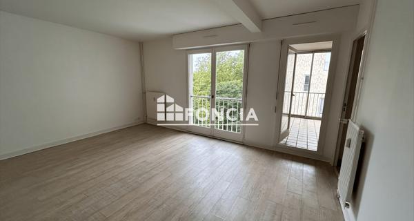 Location Appartement 4 pièces 82.11 m² - Rennes 35200