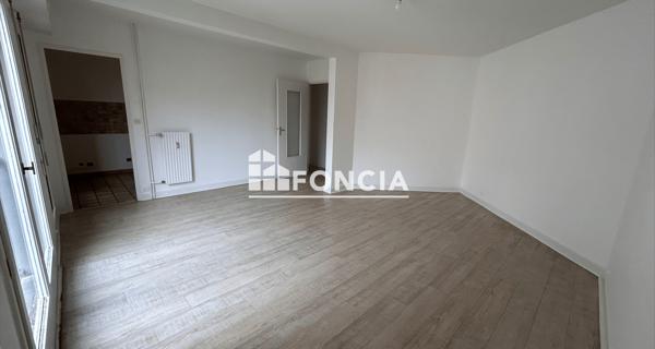 Location Appartement 4 pièces 82.11 m² - Rennes 35200