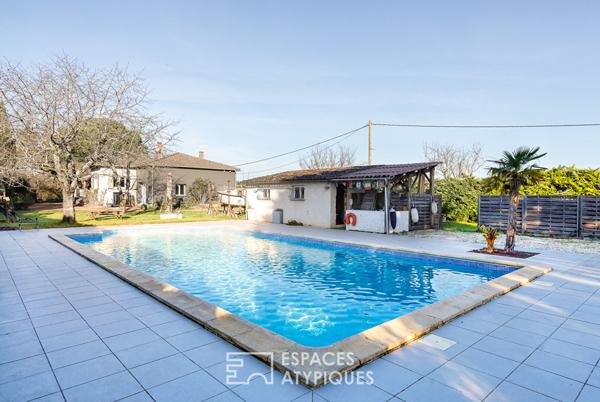 Maison familiale de plain pied avec piscine