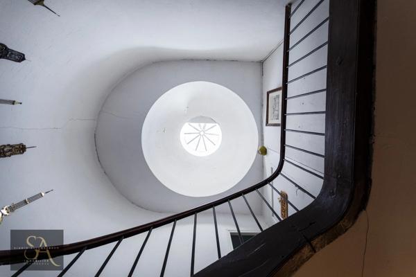 Maison de Maître avec 7 chambres, 2 bureaux,  GARAGE,  à CASTELNAUDARY (11), entre Toulouse et Carcassonne