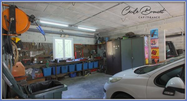 Belle villa de 2002 avec grand terrain et grand garage  SAINT LAURENT DE CERDANS (66)