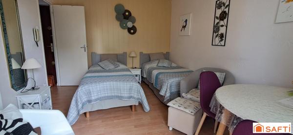 Beau studio cusine séparé et balcon 3m²