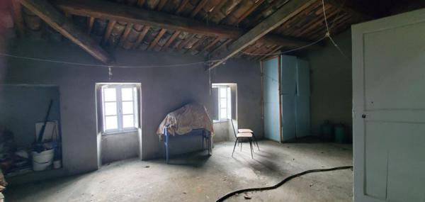 APPARTEMENT DE CARACTÈRE IMMEUBLE 1900 EN PLEIN C?UR DE VILLE