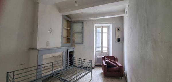 APPARTEMENT DE CARACTÈRE IMMEUBLE 1900 EN PLEIN C?UR DE VILLE