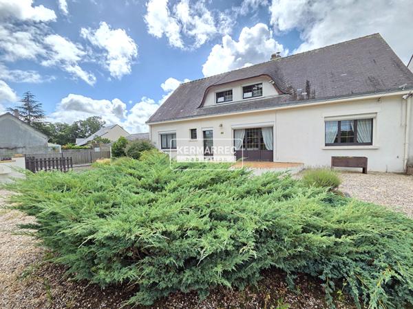 Maison 5 pièces – 129 m² environ à La Chapelle-des-Marais (ref : 79246M)